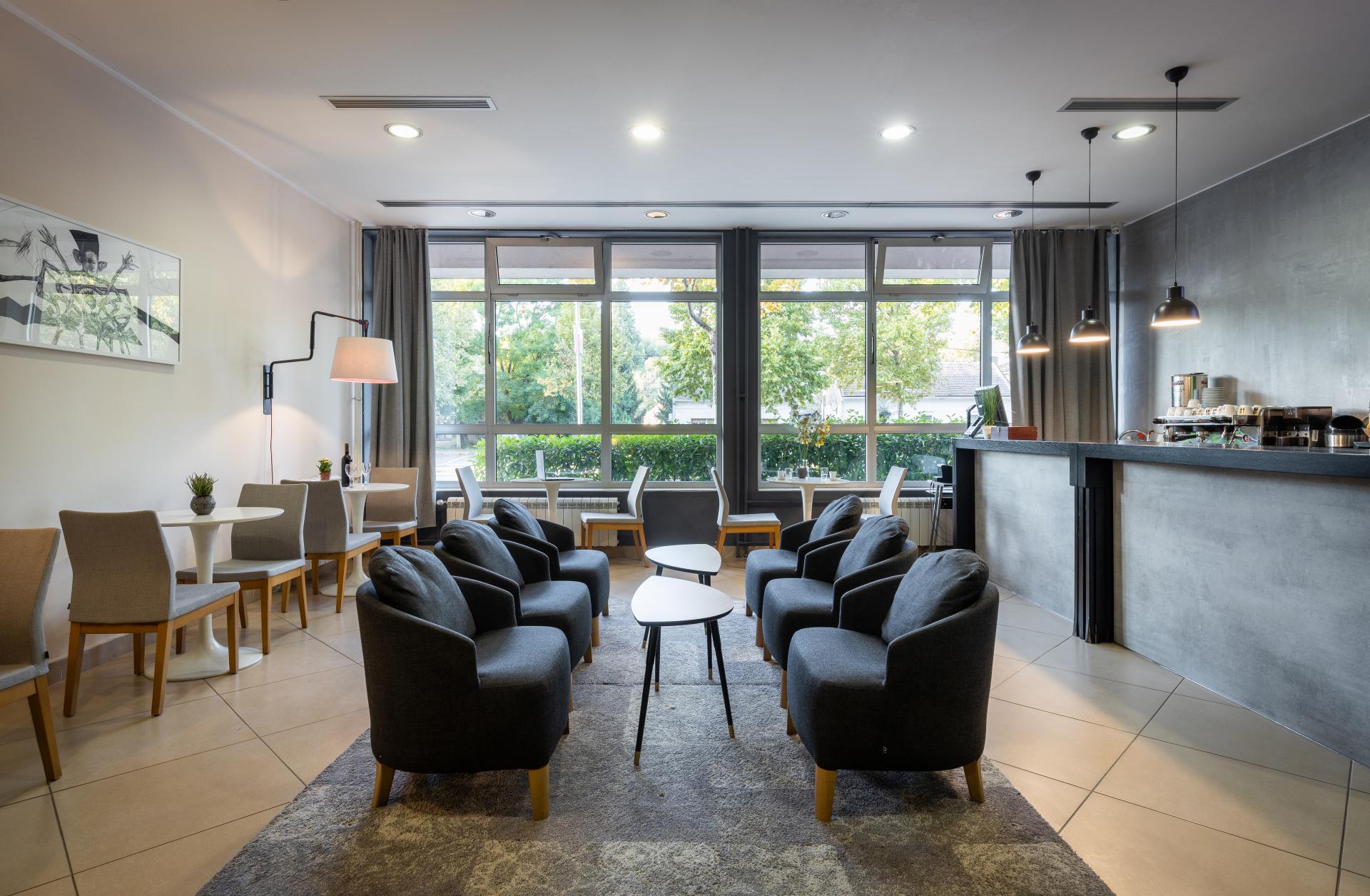 Hotel blizu Beogradskog aerodroma Nikola Tesla